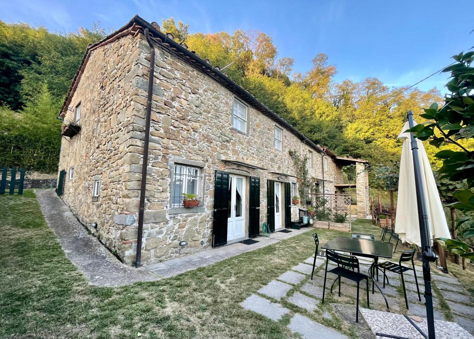 La Casa In Valli 35 Villa Bagni di Lucca Exterior foto